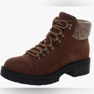 NIB MIA Women’s Marsha Lug Brown Lace Up Boots Hiking - Size 10